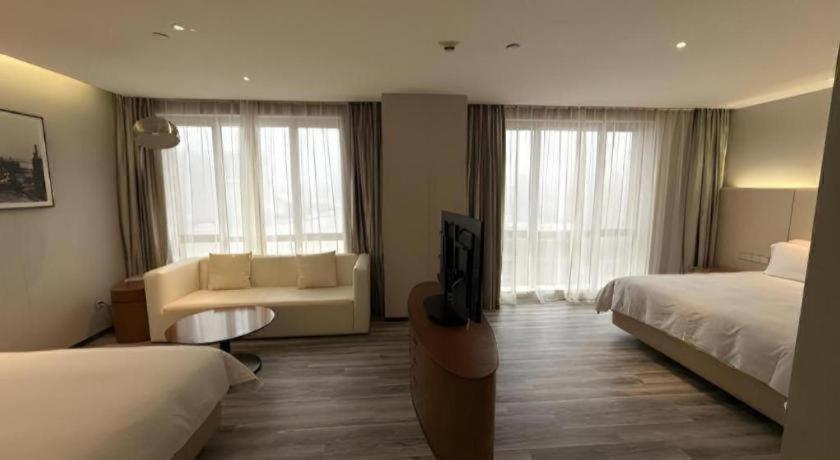 Bund South China Harbour View 4* Shanghai