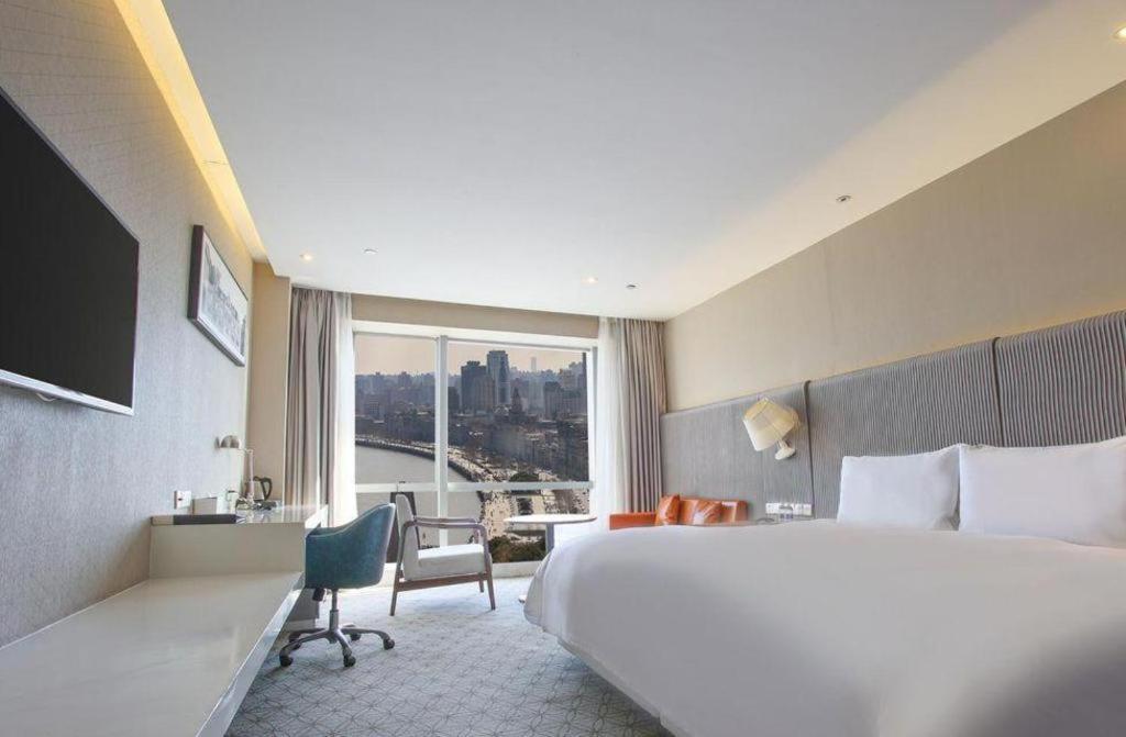 Bund South China Harbour View 4*